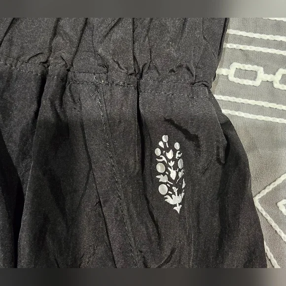 Free People Movement High Waisted Shorts Size Small - Picture 2 of 6